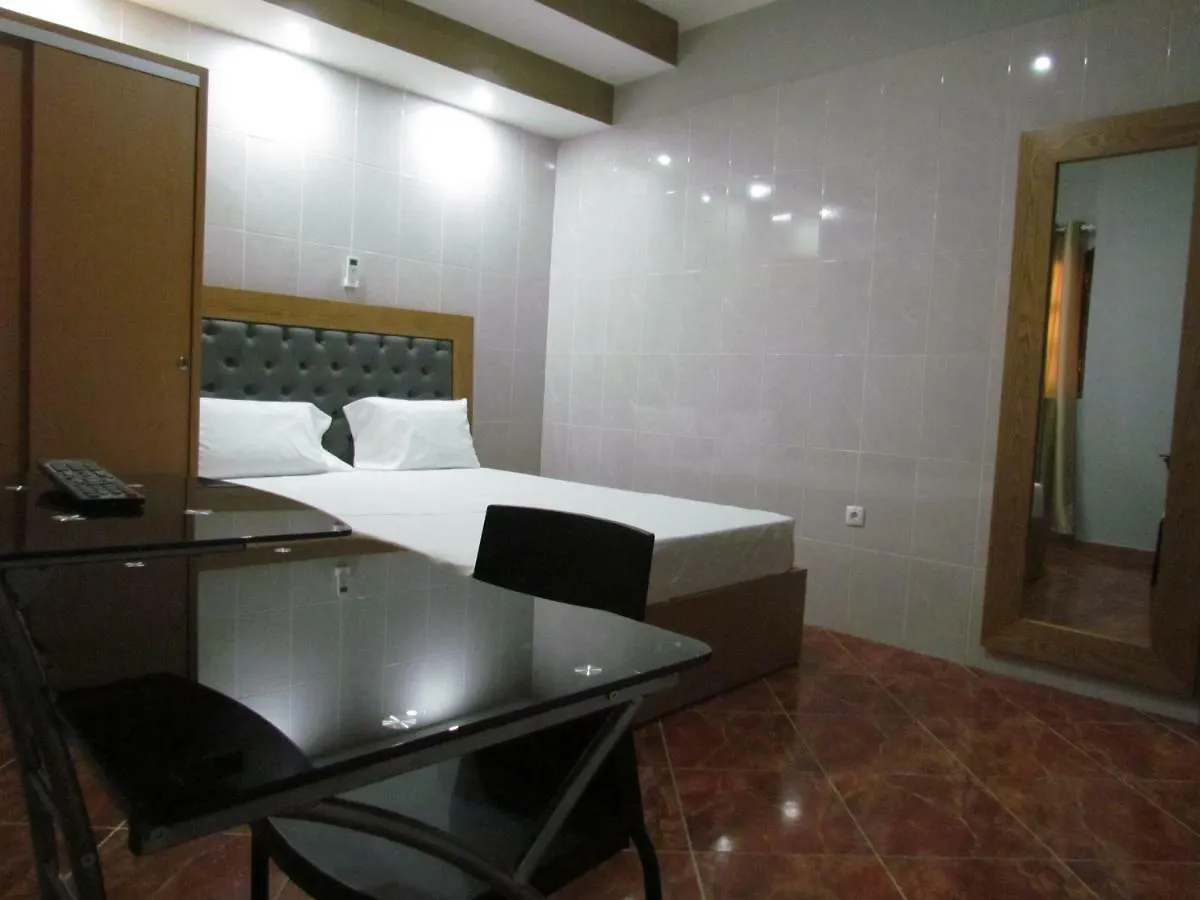 Residencial Carlos Carvalho Praia Hotel