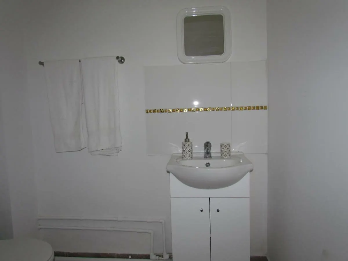Residencial Carlos Carvalho Praia Hotel