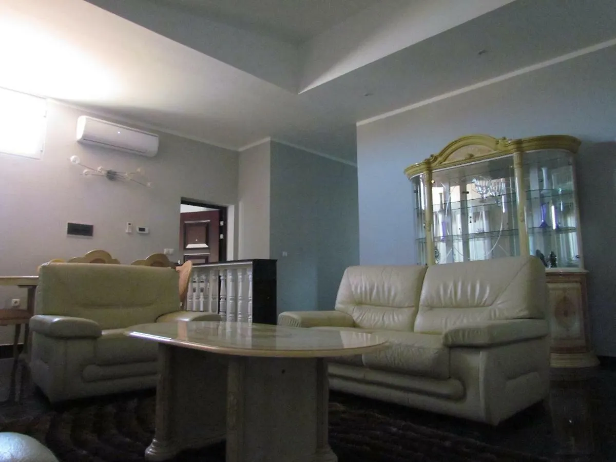 Residencial Carlos Carvalho Praia 3*,  Cap-Vert